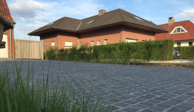 Plaatsen verharding in Anzegem